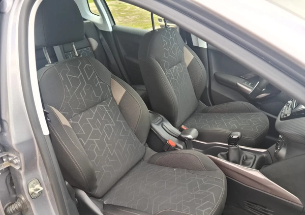 Peugeot 2008 cena 38700 przebieg: 42000, rok produkcji 2015 z Złocieniec małe 326